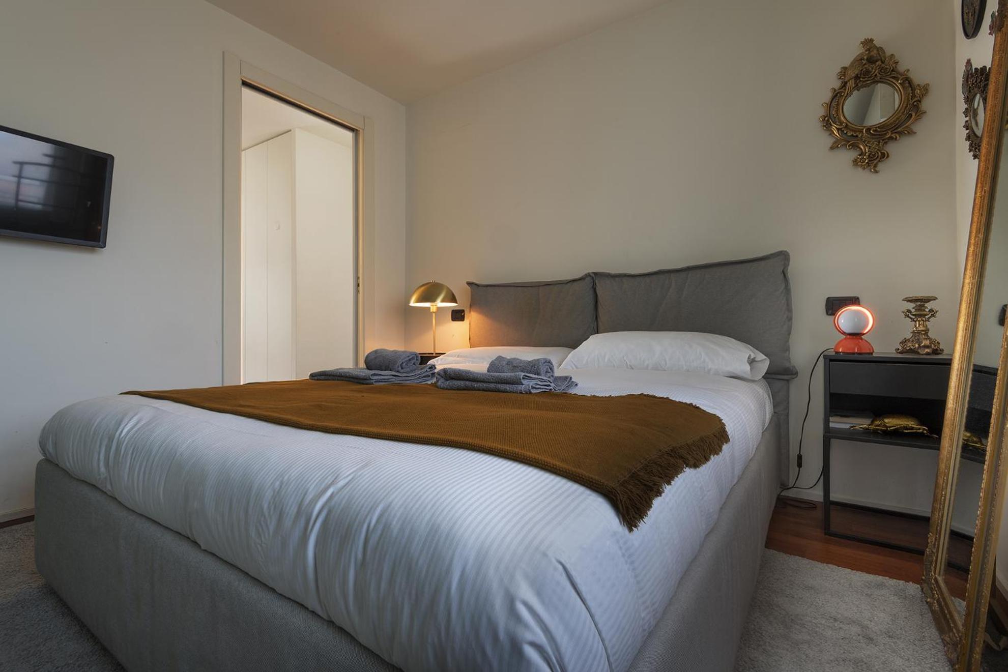 Giresio 41 - Your Penthouse With Rooftop Garden In Milano Navigli - Wifi Экстерьер фото